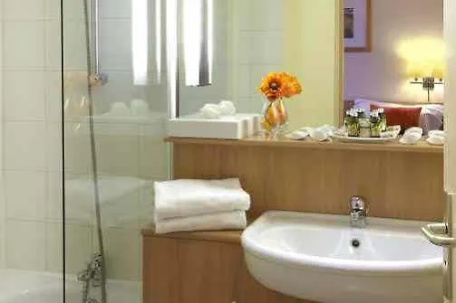 **** Hotel Residence Inn By Marriott Paris Didot Montparnasse Francie